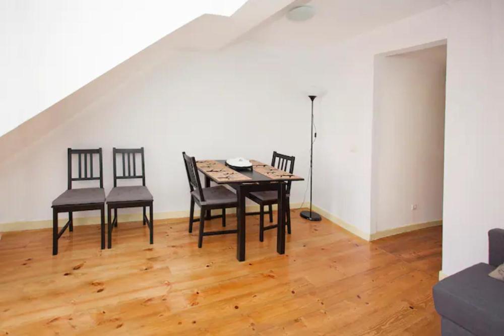 ALFAMA - Heart of Fado and Fun