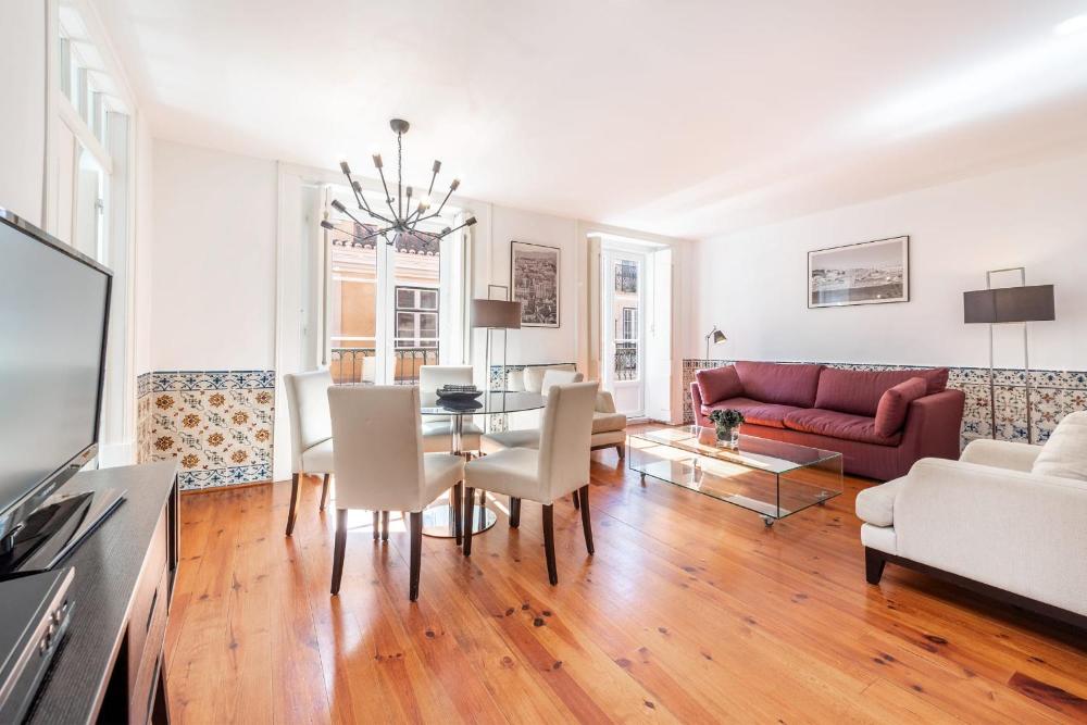 GuestReady - Modern 2BR Baixa Apt for up to 5 Guests!