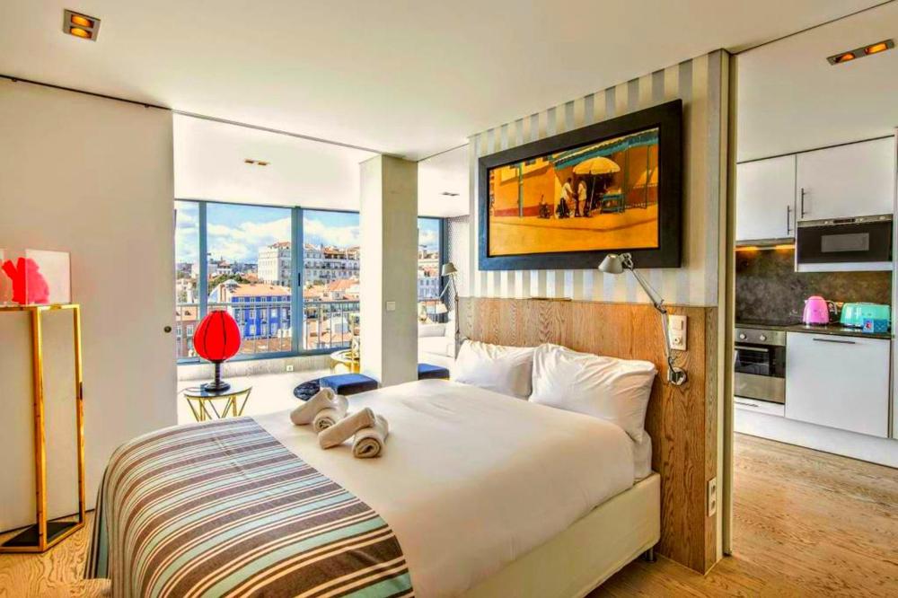 LovelyStay - Full Sky in Chiado