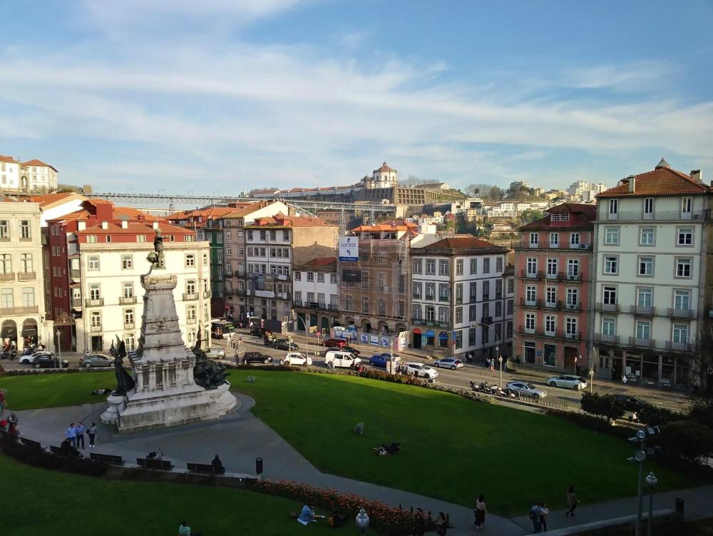 4 bedrooms appartement with city view balcony and wifi at Porto 3 km away from the beach