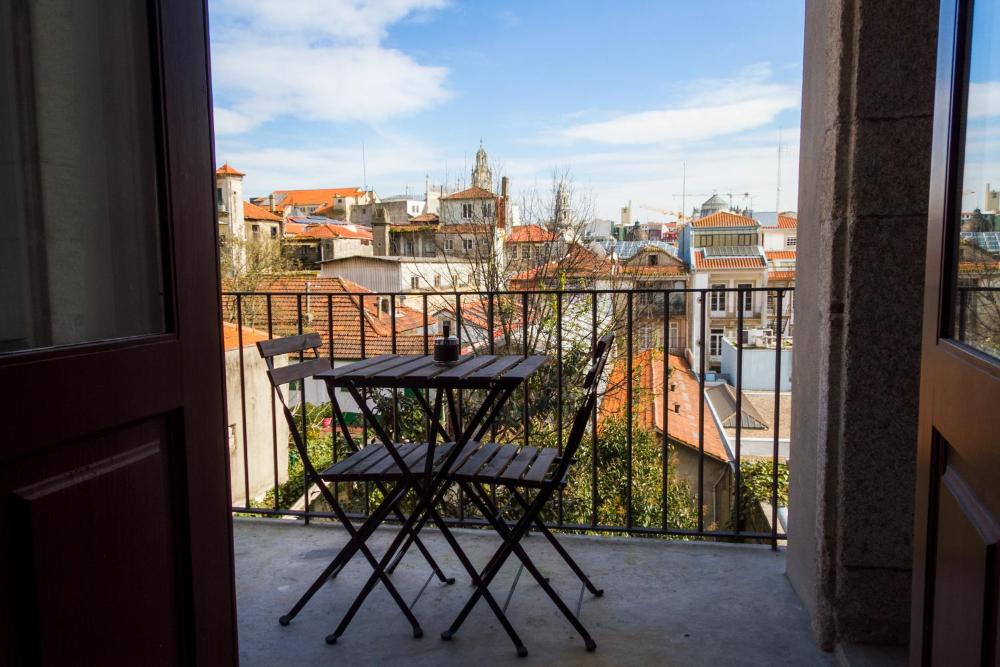 Liiiving in Porto - Historic Clérigos Apartments