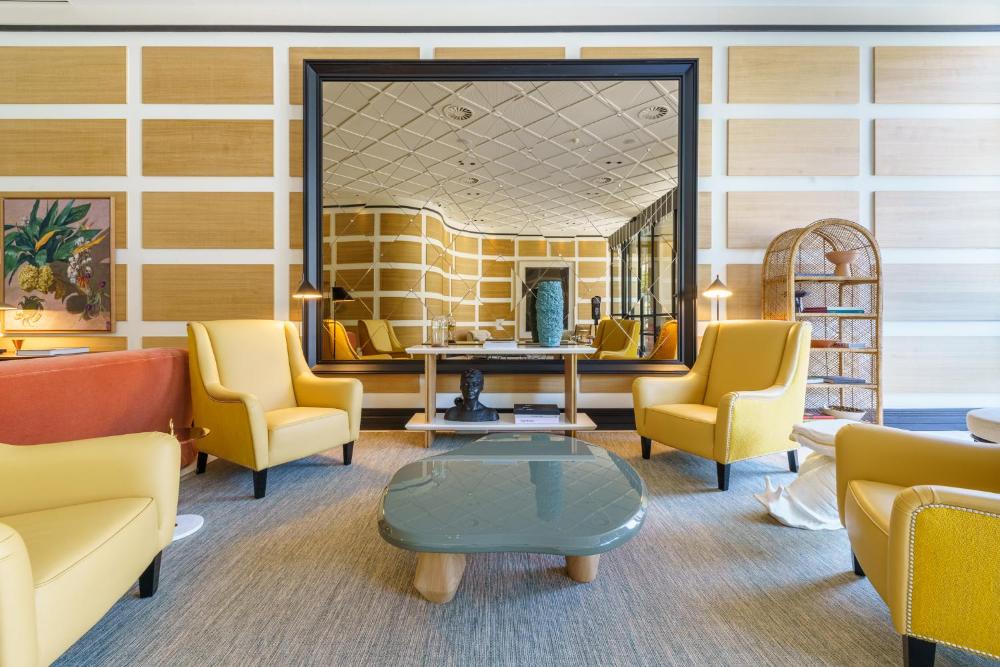 The Editory Boulevard Aliados Hotel